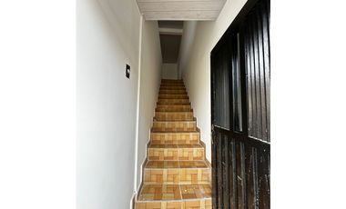 Casa esquinera para la venta en las Mercedes, Cuba,Pereira