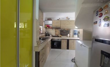 VENDO CASA CAMPESTRE EN LA VEGA