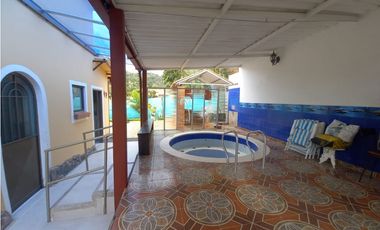 VENDO CASA CAMPESTRE EN LA VEGA