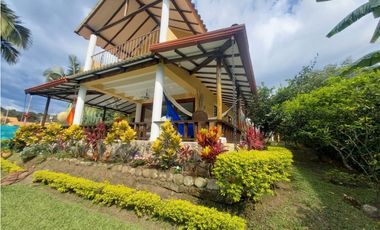 VENDO CASA CAMPESTRE EN LA VEGA