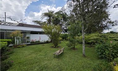 CASA FINCA EN ARRIENDO RIONEGRO ANTIOQUIA, SECTOR LLANOGRANDE