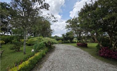 CASA FINCA EN ARRIENDO RIONEGRO ANTIOQUIA, SECTOR LLANOGRANDE