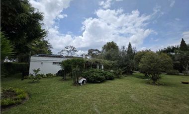 CASA FINCA EN ARRIENDO RIONEGRO ANTIOQUIA, SECTOR LLANOGRANDE