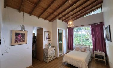 CASA FINCA EN ARRIENDO RIONEGRO ANTIOQUIA, SECTOR LLANOGRANDE