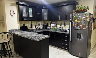 VENTA DE CASA FAMILIAR EN MARINILLA