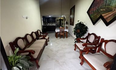 VENTA DE CASA FAMILIAR EN MARINILLA