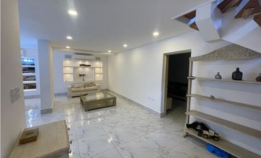 Venta de casa de casa 3 niveles Rodadero-Santa Marta