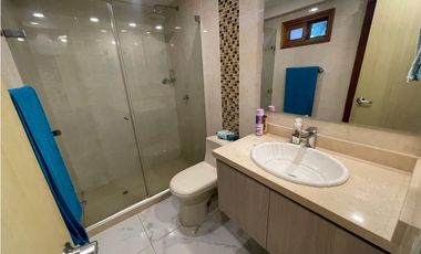 Venta de casa de casa 3 niveles Rodadero-Santa Marta