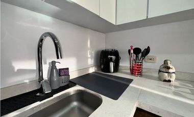 SE ALQUILA APARTAMENTO AMOBLADO BOCHALEMA