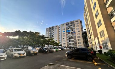 SE ALQUILA APARTAMENTO AMOBLADO BOCHALEMA