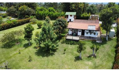 Casa finca para la venta independiente sector Cristo rey LDC