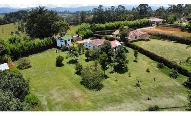 Casa finca para la venta independiente sector Cristo rey LDC