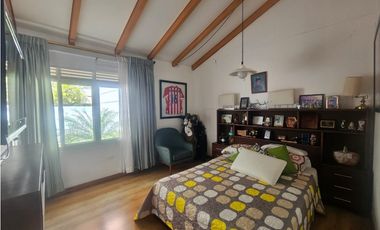 Venta de casa en barrio santa Teresita Oeste de Cali