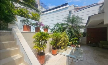 Venta de casa en barrio santa Teresita Oeste de Cali