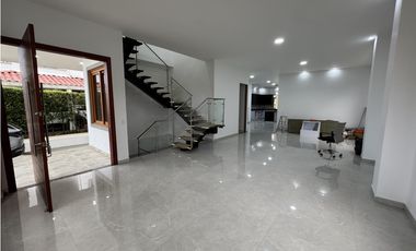 VENTA DE CASA CONJUNTO EXCLUSIVO AL NORTE DE ARMENIA