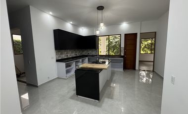 VENTA DE CASA CONJUNTO EXCLUSIVO AL NORTE DE ARMENIA