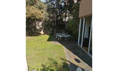 Se arrienda amplia casa en Condominio de Peñalolén