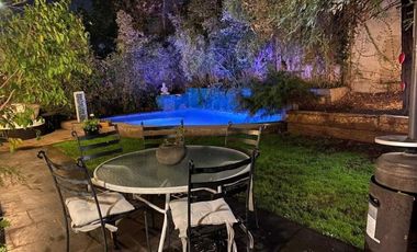 Se arrienda amplia casa en Condominio de Peñalolén