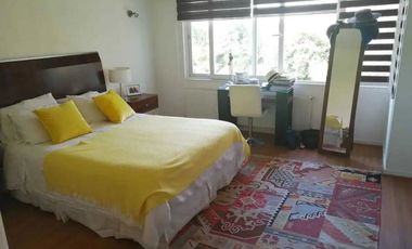 Se arrienda amplia casa en Condominio de Peñalolén