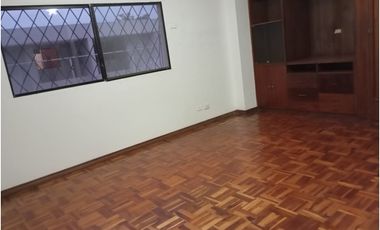 Los Ceibos, Departamento en Renta, 120m2