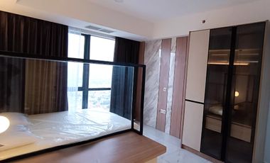 DISEWAKAN UNIT STUDIO APARTEMEN THE SMITH ALAM SUTERA TANGERANG
