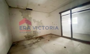 Disewakan Properti Strategis Rumah dan Tanah Luas Pinggir Jalan Besar