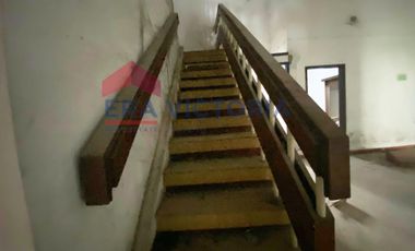 Disewakan Properti Strategis Rumah dan Tanah Luas Pinggir Jalan Besar