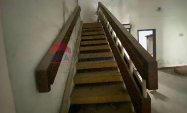 Disewakan Properti Strategis Rumah dan Tanah Luas Pinggir Jalan Besar