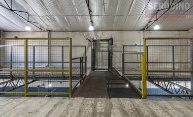 Oficinas con Galpones