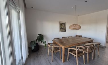 Casa de lujo, 5 hab en suite a la laguna en Barbarita en VENTA y ALQUILER