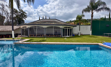 TERRAZA CON DEPARTAMENTO EN VENTA EN BALCONES DE LA CALERA, TLAJOMULCO DE ZUÑIGA