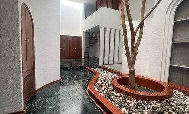 Venta de casa en  Club de Golf Valle Escondido