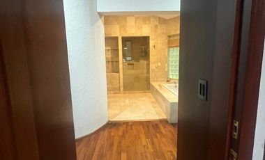 Venta de casa en  Club de Golf Valle Escondido