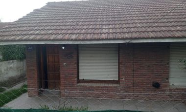 Casa en venta - 2 Dormitorios 2 Baños - Cochera - 433Mts2 - Bosque Grande, Mar del Plata