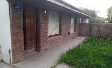 Casa en venta - 2 Dormitorios 2 Baños - Cochera - 433Mts2 - Bosque Grande, Mar del Plata