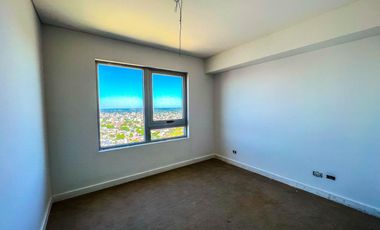 PENTHOUSE PREMIUM DE TRES DORMITORIOS EN SUITE VENTA TERRAZA EXCLUSIVA MAUI