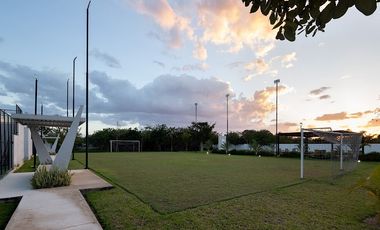 Terreno en venta Mérida Yucatán, Privada Blanca Kikteil