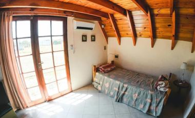 Casa en venta - 3 Dormitorio 1 Baño 1 Cochera - 290Mts2 - Mar De Cobo