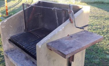 Casa en venta - 3 Dormitorio 1 Baño 1 Cochera - 290Mts2 - Mar De Cobo