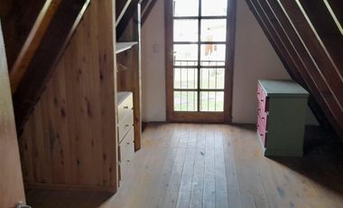 Casa en venta - 3 Dormitorio 1 Baño 1 Cochera - 290Mts2 - Mar De Cobo