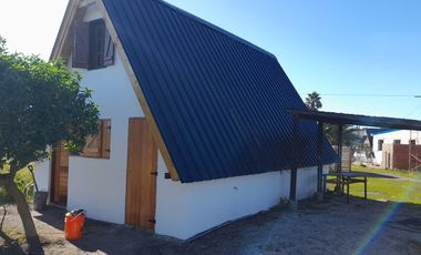 Casa en venta - 3 Dormitorio 1 Baño 1 Cochera - 290Mts2 - Mar De Cobo