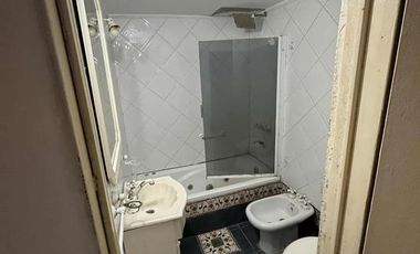 Casa en venta - 2 Dormitorios 2 Baños - Berazategui