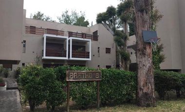 Dúplex en venta - 4 Dormitorios 3 Baños - Cochera - 118Mts2 - Pinamar