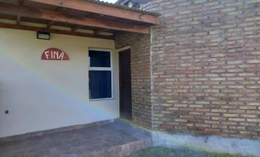 Casa en venta - 2 Dormitorios 1 Baño 1 Cochera - 300Mts2 - Mar Del Sur