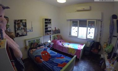 Casa Multifamiliar sobre lote de 330 m2 en Villa Ballester