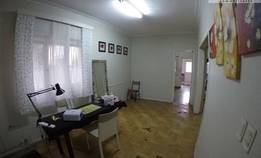 Casa Multifamiliar sobre lote de 330 m2 en Villa Ballester