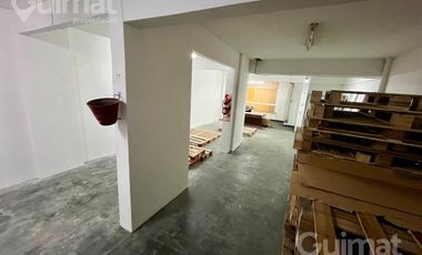 Deposito C/Posibilidad de Local - Villa uruiza