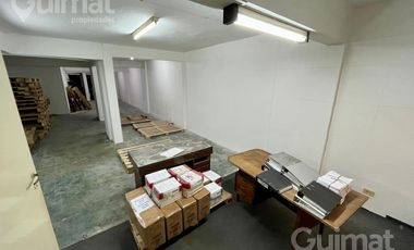 Deposito C/Posibilidad de Local - Villa uruiza