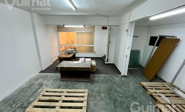 Deposito C/Posibilidad de Local - Villa uruiza