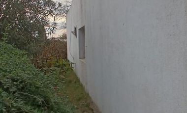 Casa en venta - 2 Dormitorios 1 Baño - Cochera - 1.400Mts2 - Urdampilleta, Bolívar